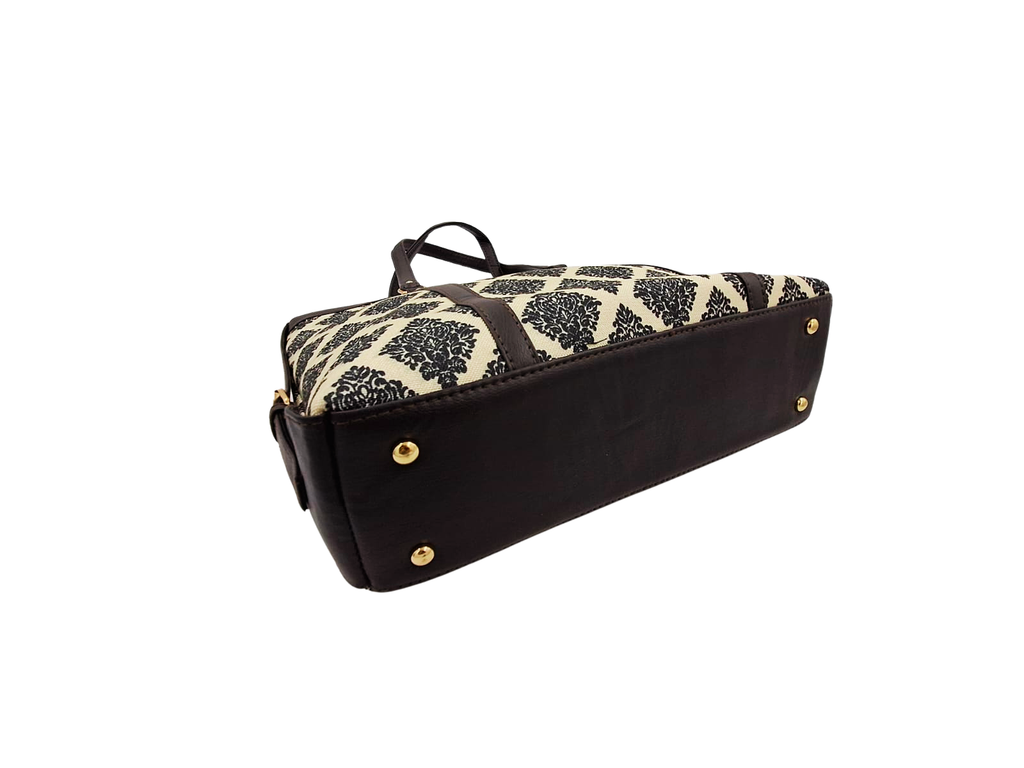 BLACK FLORAL DAMASK PATTERN LAPTOP TOTE BAG